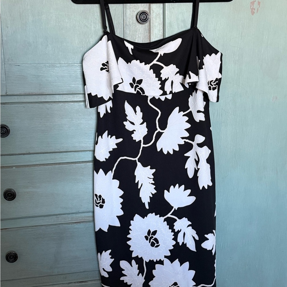 Guess Black and White Floral Spaghetti Strap Dress‎ Size 12